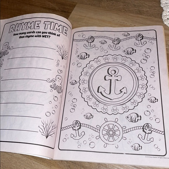 Nickelodeon PAW Patrol Doggie Divers Coloring Book - Picture 8 of 16